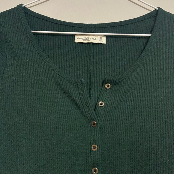 Abercrombie & Fitch Green Waffle Tee long sleeve (M) - Picture 5 of 7